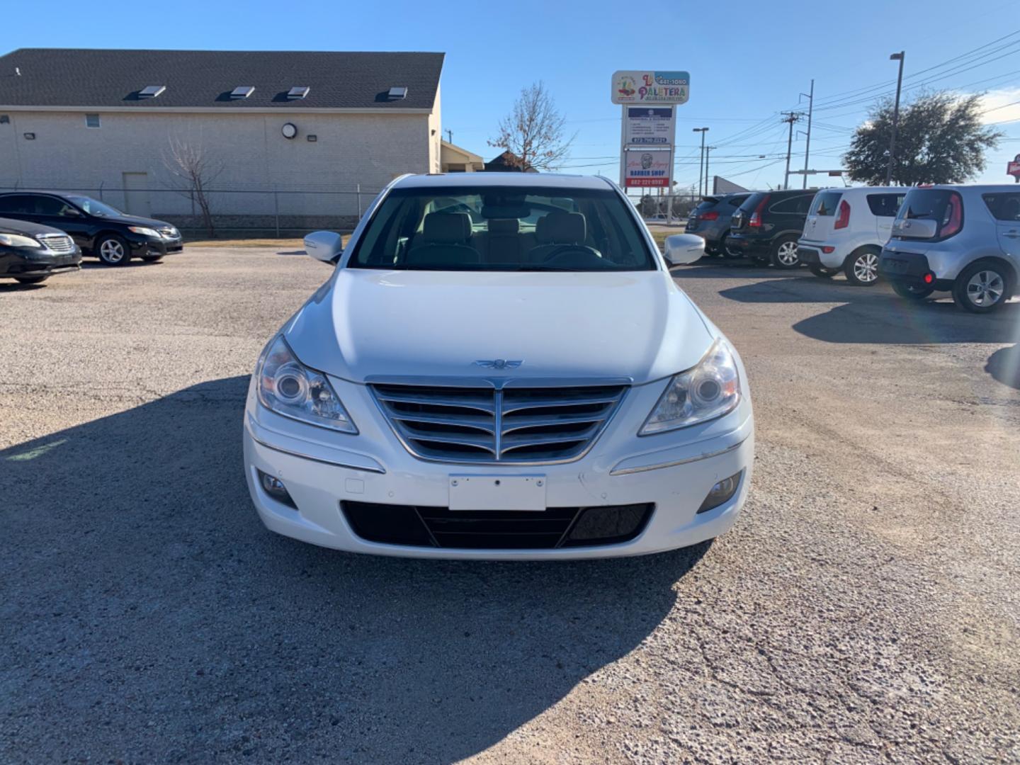 2011 White /Tan Hyundai Genesis 4.6L (KMHGC4DF1BU) with an 4.6L V8 DOHC 32V engine, Automatic transmission, located at 1830 North Belt Line Road, Irving, TX, 75061, (469) 524-0199, 32.834373, -96.993584 - Photo#1